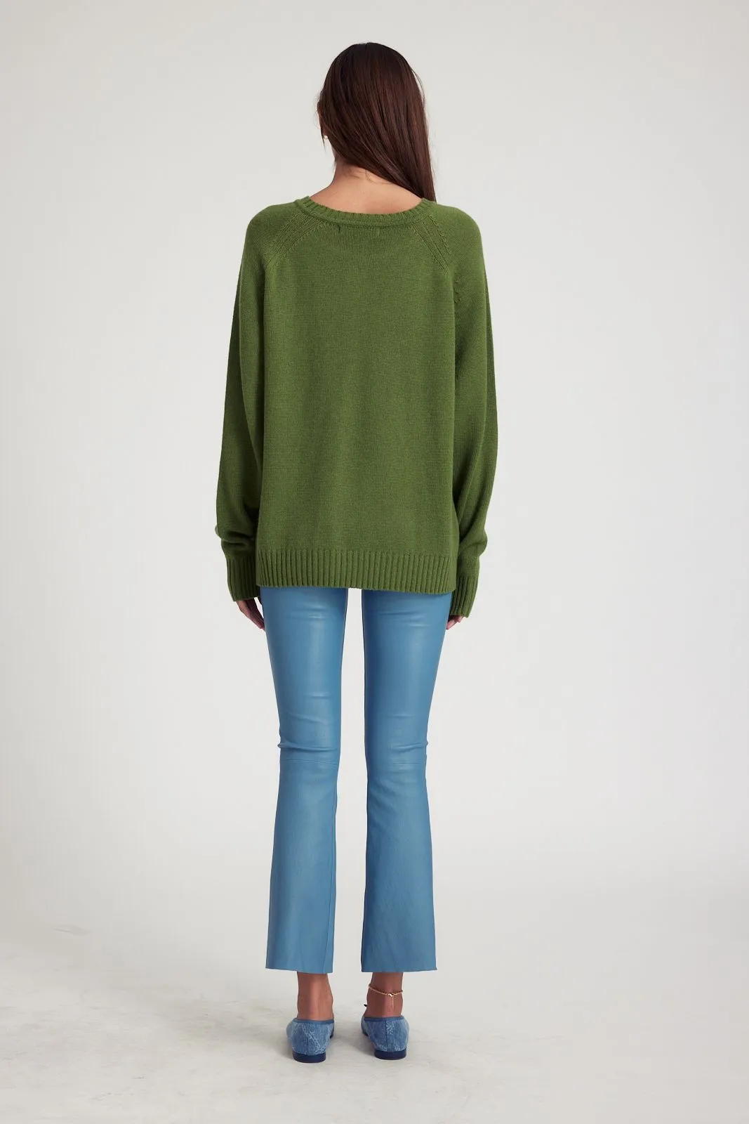 Artichoke Cashmere Loose Gauge Crewneck