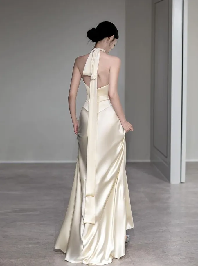 Backless Halter Long Prom Dress Elegant Evening Party Dress     fg7320