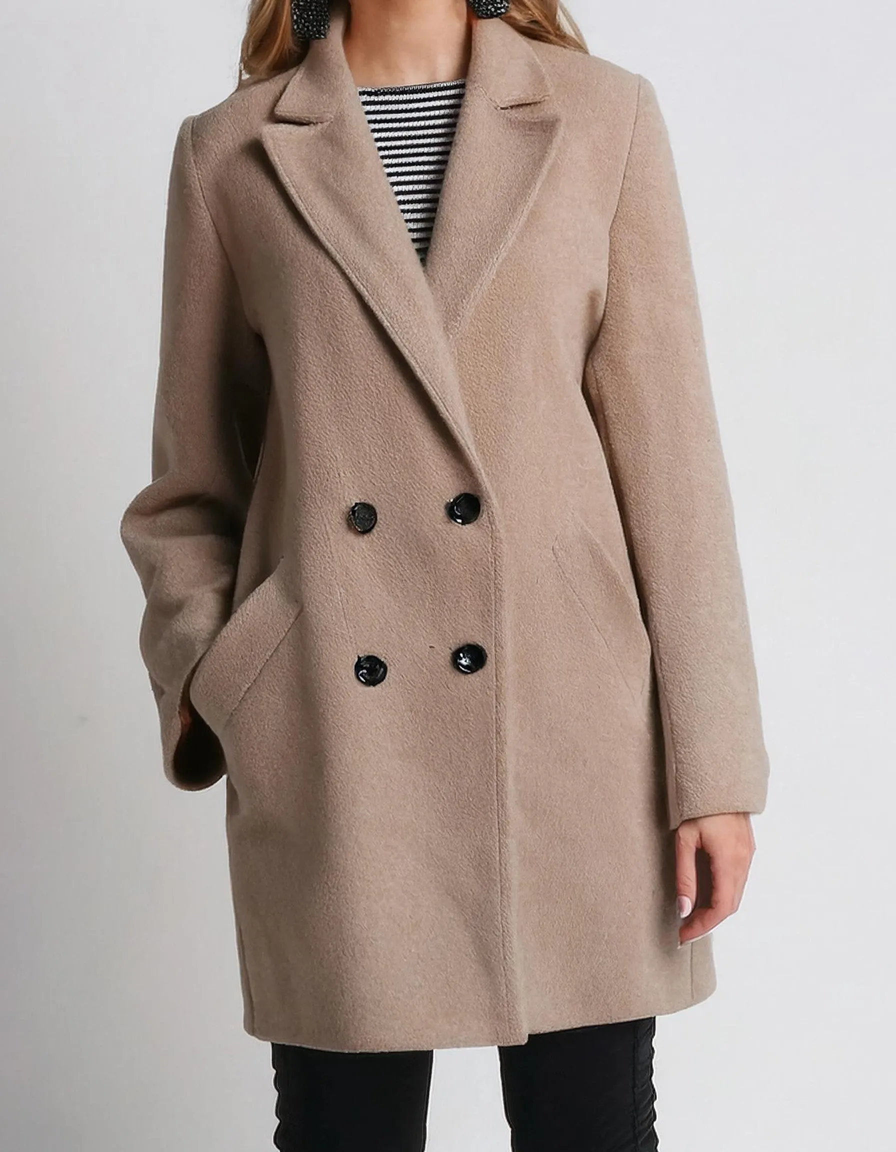 Camel Elegance Peacoat