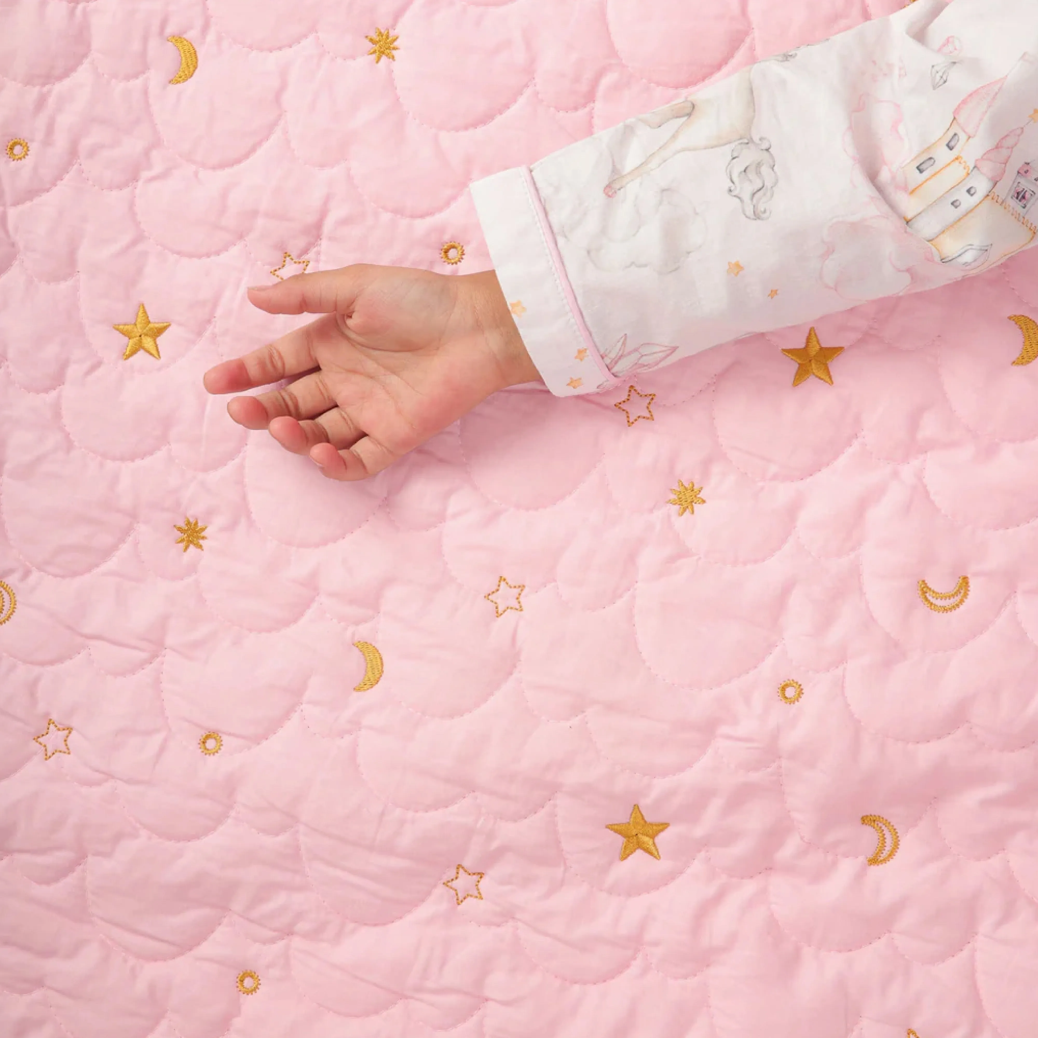 Dream A Little Dream Baby Pink Bedspread Set