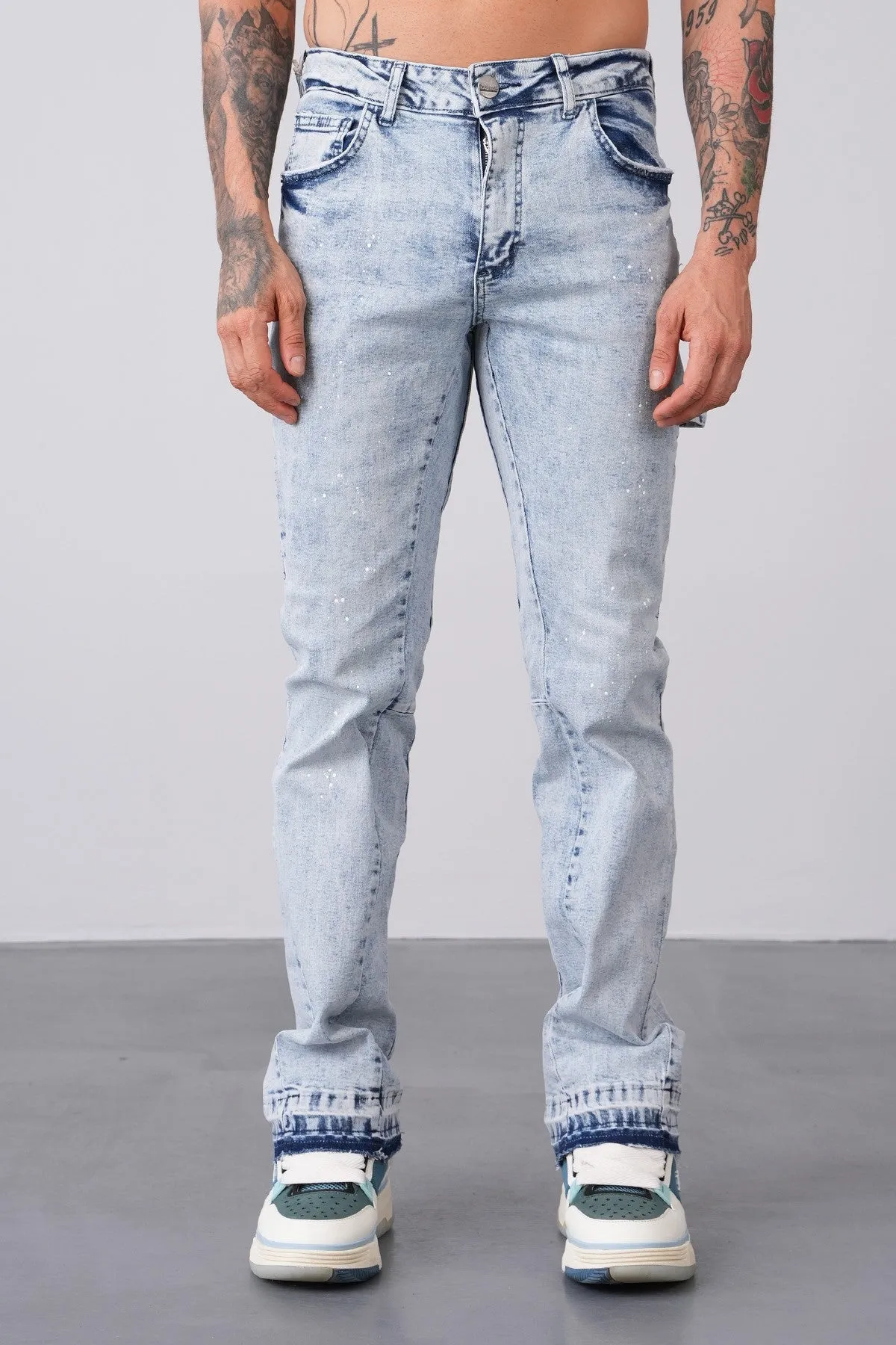 THE HARLEM FLARE DENIM