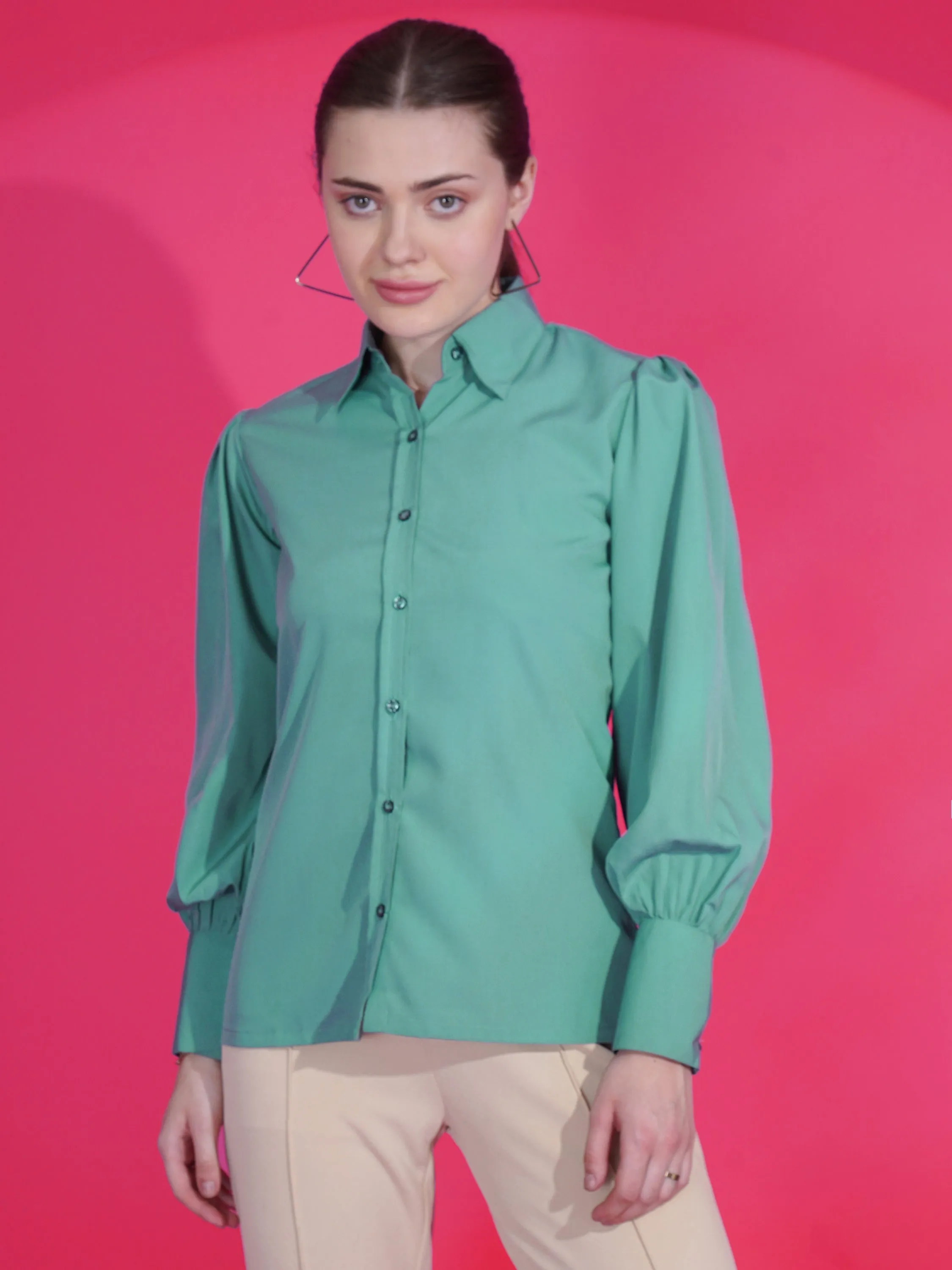 Women Trendy Regular Fit Solid Spread Collar Casual Shirt